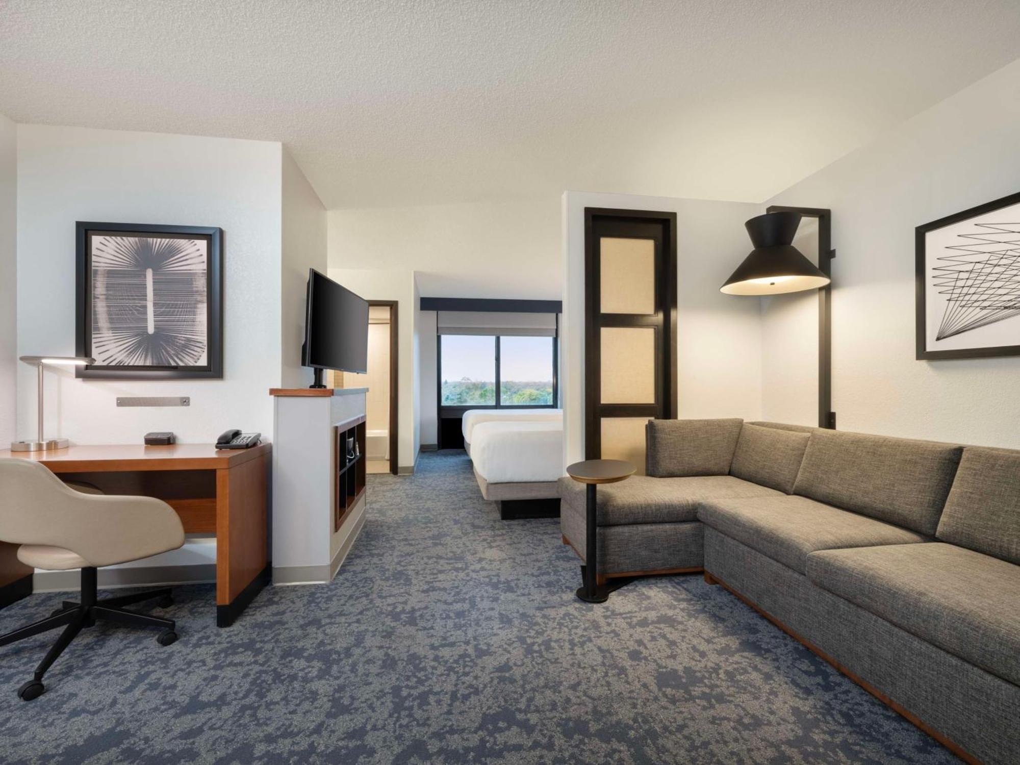 Hyatt Place Tampa Busch Gardens Exteriér fotografie